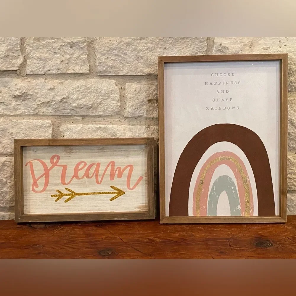 ‘Choose Happiness’ wall art